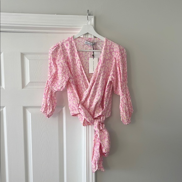 NWT Faithful the Brand Top - Picture 2 of 5